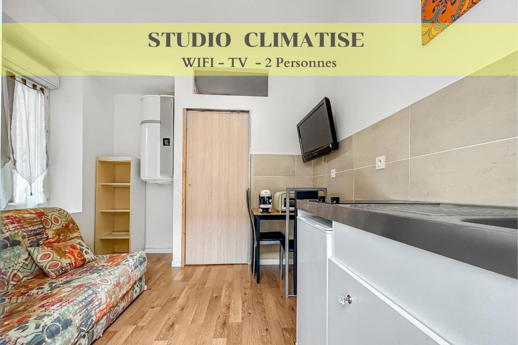 Lumineux Avec Clim Et Tv Ideal Pour Couples * Aix-les-Bains